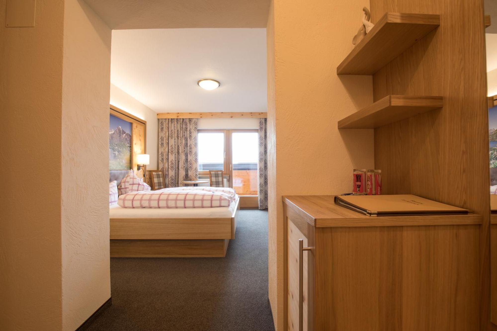 Hotel Garni Sonnenheim Fiss Dış mekan fotoğraf